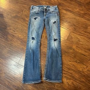 Women’s Silver pioneer boot cut distressed jeans size 25